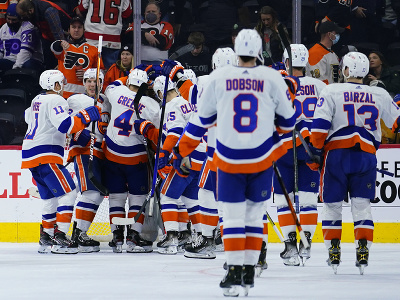 Hokejisti New Yorku Islanders sa tešia z víťazstva