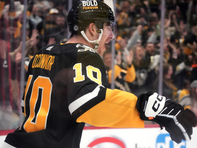 Útočník Pittsburghu Penguins Drew O'Connor 
