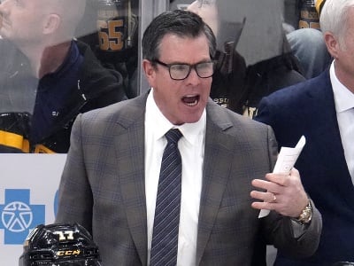 Hlavný tréner Pittsburghu Mike Sullivan 