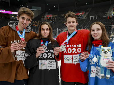 Slovenskí olympijskí medailisti hokejového