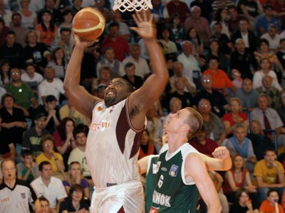 Nitra - Pezinok, basketbal,
