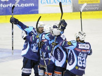 Radosť hokejistov Nitry, 23.3.2010
