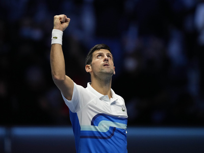 Novak Djokovič na Turnaji majstrov oslávil postup do semifinále
