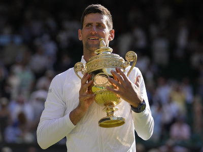 Srbský tenista Novak Djokovič siedmykrát v kariére triumfoval vo Wimbledone