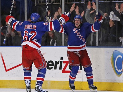 Carl Hagelin a Michael Del Zotto