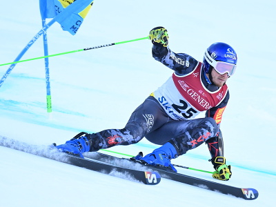 Na snímke slovenský lyžiar Adam Žampa počas 1. kola obrovského slalomu mužov na MS v alpskom lyžovaní vo francúzskom stredisku Courchevel-Méribel