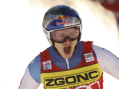 Švajčiarsky lyžiar Marco Odermatt vyhral obrovský slalom v Alta Badii
