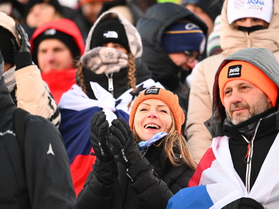 Atmosféra pred začatím 1. kola obrovského slalomu žien v rámci pretekov Svetového pohára v alpskom lyžovaní v lyžiarskom stredisku Jasná v
