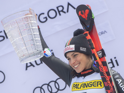 Na snímke talianska lyžiarka Federica Brignoneová skončila v celkovom hodnotení obrovských slalomov žien Svetového pohára v alpskom lyžovaní v slovinskej Kranjskej Gore