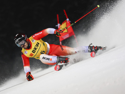 Švajčiarsky lyžiar Loic Meillard na trati