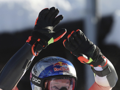 Švajčiar Marco Odermatt sa teší v cieli 2. kola obrovského slalomu