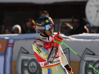 Andorčan Joan Verdu sa teší v cieli 2. kola obrovského slalomu