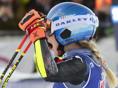 Na snímke americká lyžiarka Mikaela Shiffrinová sa raduje v cieli 2. kola obrovského slalomu žien v rámci Svetového pohára v alpskom lyžovaní v Jasnej 