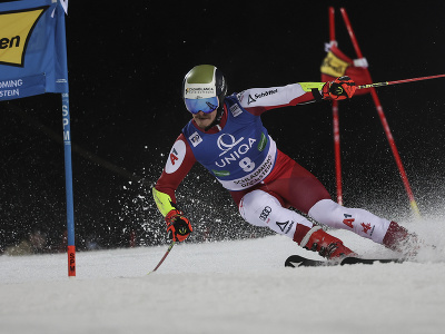 Manuel Feller počas 1. kola obrovského slalomu v Schladmingu