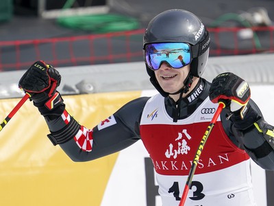 Chorvátsky lyžiar Filip Zubčič získal premiérový triumf vo SP