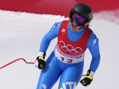 Talianska lyžiarka Sofia Goggiová získala striebornú medailu v zjazde žien na ZOH 2022