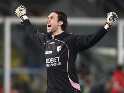 Salvatore Sirigu