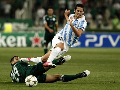 Kostas Katsouranis a Isco