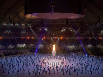 Vo Vancouveri opäť horí oheň, tentokrát paralympijský