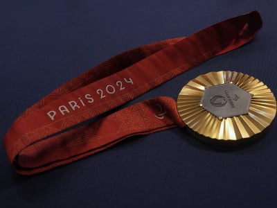Predstavenie medailí pre letné olympijské a paralympijské hry v Paríži