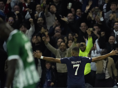 Kylian Mbappé oslavuje strelený gól