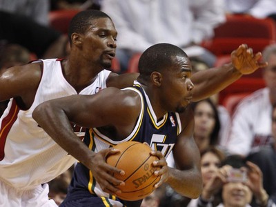 Paul Millsap a Chris
