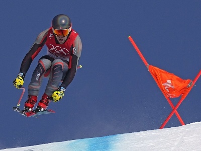 Nórsky lyžiar Aleksander Aamodt Kilde počas prvej časti - zjazdu - alpskej kombinácie mužov v stredisku v Jen-čchingu počas ZOH 2022 v Pekingu