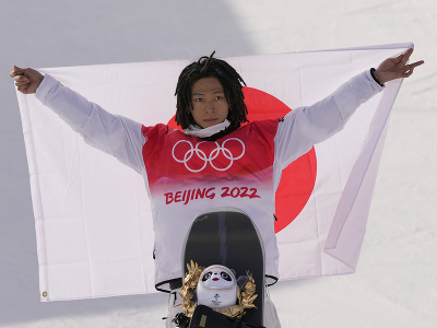 Japonský snoubordista Ajumu Hirano