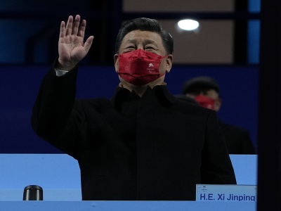 Čínsky prezident Si Ťin-pching počas otváracieho ceremoniálu XIII. zimných paralympijských hier v Pekingu 4. marca
