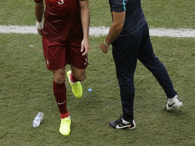 Pepe sa nechal v zápase s Nemeckom zbytočne vylúčiť 