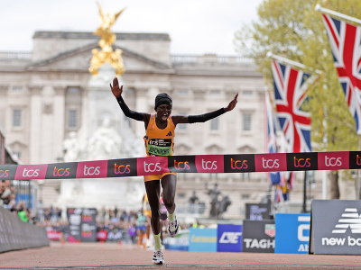 Peres Jepchirchirová na Londýnskom maratóne zvíťazila v svetovom rekorde