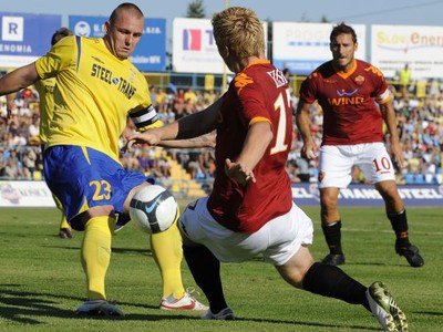 Peter Bašista, John Riise