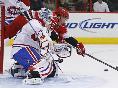 Peter Budaj a Jeff Skinner