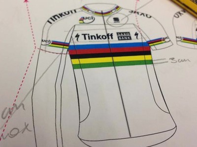 Takto vyrábali dúhový dres Petra Sagana