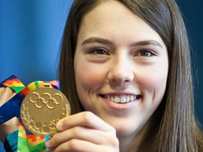 Petra Vlhová s medailou