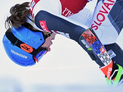 Slovenská lyžiarka Petra Vlhová v cieli 2. kola obrovského slalomu Svetového pohára v slovinskej Krajnskej Gore 