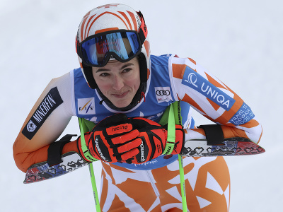 Petra Vlhová v cieli po druhom kole obrovského slalomu v Kronplatzi