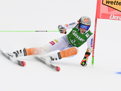 Slovenská lyžiarka Pera Vlhová v prvom kole obrovského slalomu v Lienzi