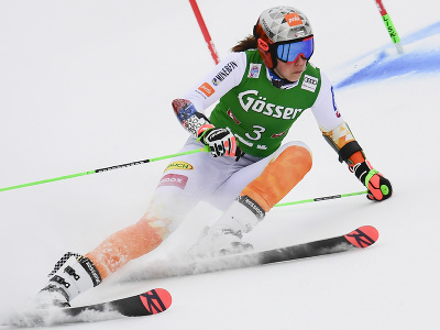 Slovenská lyžiarka Pera Vlhová v prvom kole obrovského slalomu v Lienzi