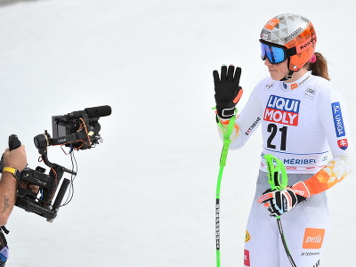 Slovenka Petra Vlhová počas finále super-G Svetového pohára alpských lyžiarok vo francúzskom stredisku Courchevel/Meribel