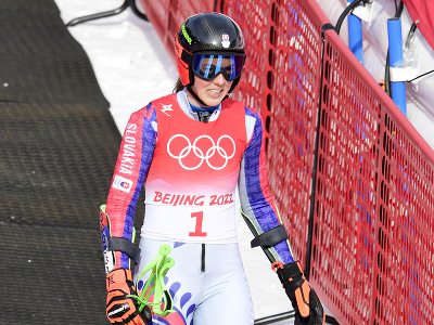 Na snímke slovenská lyžiarka Petra Vlhová reaguje v cieli 2. kola obrovského slalomu v centre alpského lyžovania v Jen-čchingu počas XXIV. zimných olympijských hier 2022 v Pekingu