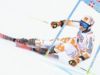 SSlovenská lyžiarka Petra Vlhová v 1. kole obrovského slalomu Svetového pohára žien v alpskom lyžovaní v talianskom Sestriere