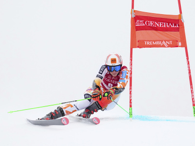 Petra Vlhová počas prvého kola obrovského slalomu v kanadskom Tremblant