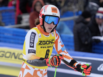 Slovenská lyžiarka Petra Vlhová reaguje v cieli 1. kola obrovského slalomu Svetového pohára v alpskom lyžovaní v kanadskom stredisku Tremblant