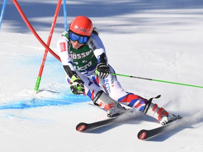 Petra Vlhová na trati  1. kola obrovského slalomu v rakúskom Lienzi