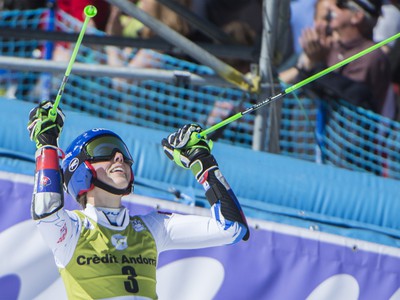 Na snímke slovenská lyžiarka Petra Vlhová prichádza do cieľa v 2. kole finálového obrovského slalomu žien Svetového pohára v alpskom lyžovaní v zimnom stredisku Soldeu