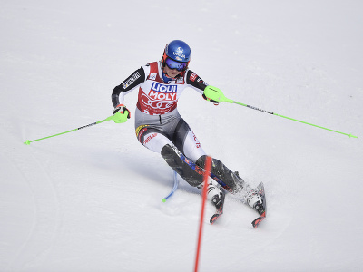 Petra Vlhová počas 1. kola slalomu v Aare