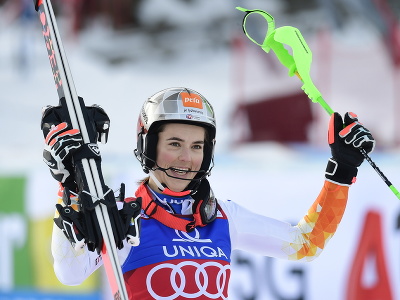 Slovenská lyžiarka Petra Vlhová ovládla slalom v Lienzi