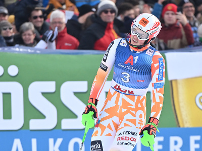 Na snímke slovenská lyžiarka Petra Vlhová v cieli v druhom kole slalomu žien Svetového pohára v alpskom lyžovaní v rakúskom Lienzi