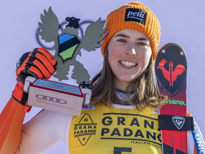 Na snímke slovenská lyžiarka Petra Vlhová obsadila tretie miesto po 2. kole slalomu Svetového pohára žien v alpskom lyžovaní v talianskom Sestriere